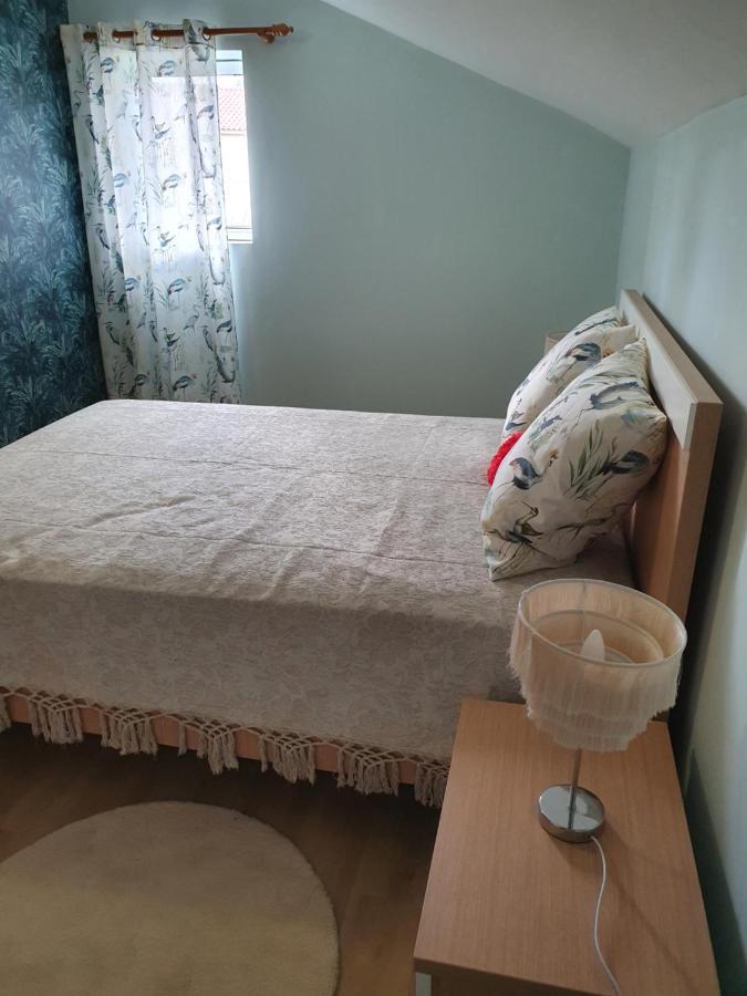 Local - Casa Amarela Apartment *