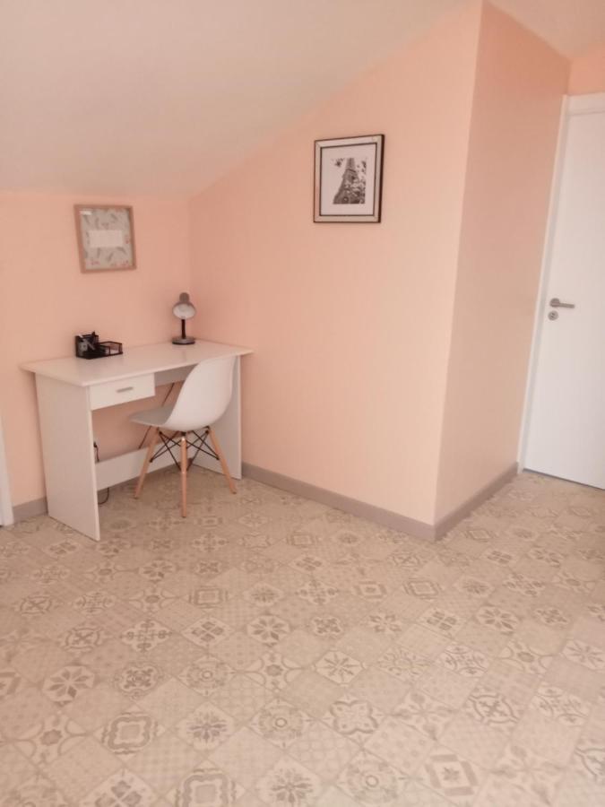 Local - Casa Amarela Alvaiazere